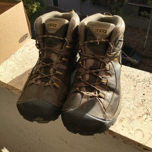 KEEN TARGHEE II BOOTS 12